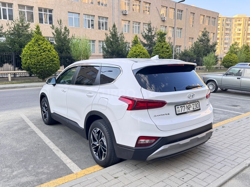 Hyundai Santa Fe