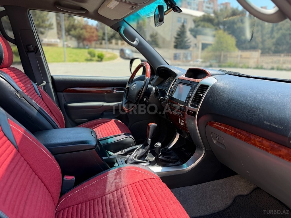 Toyota Land Cruiser Prado