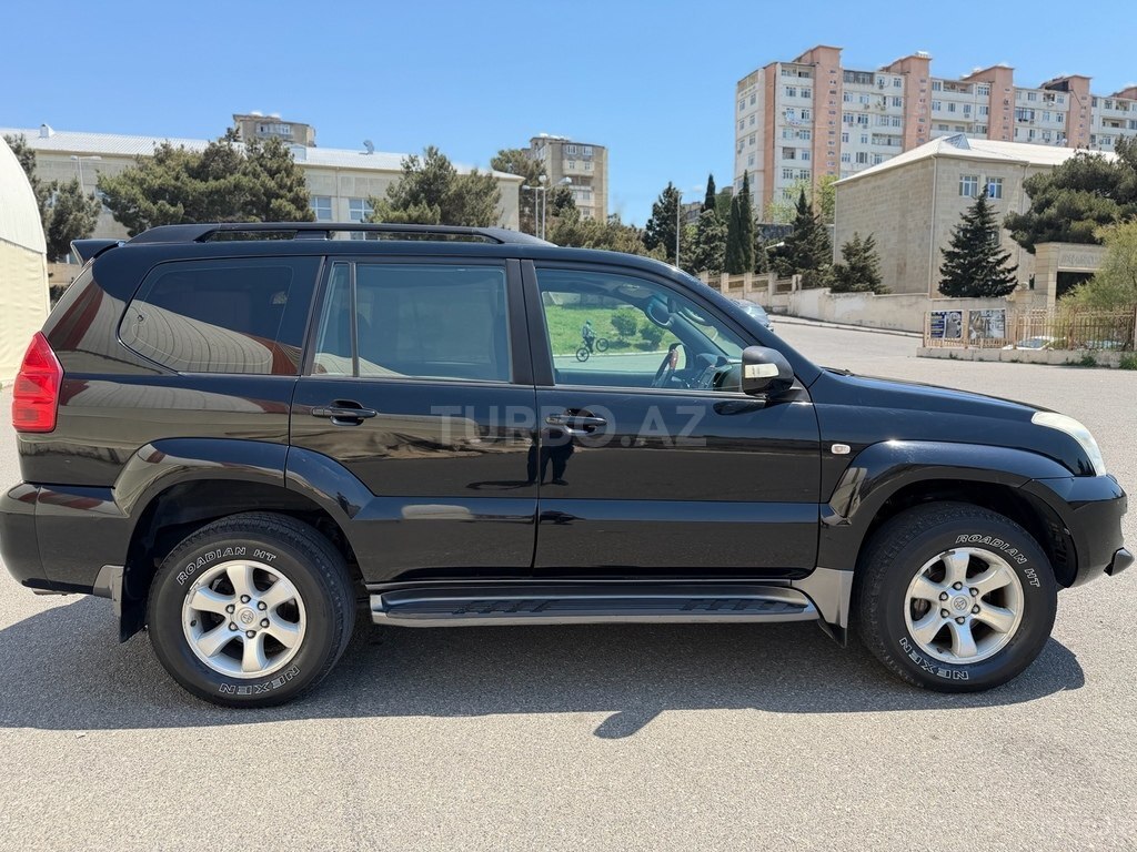 Toyota Land Cruiser Prado