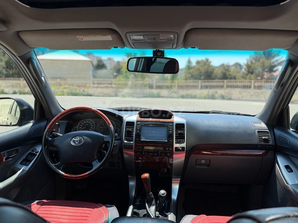 Toyota Land Cruiser Prado