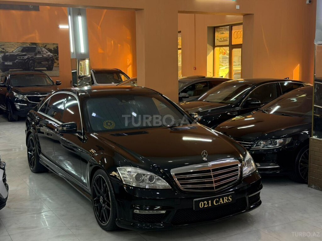 Mercedes S 500