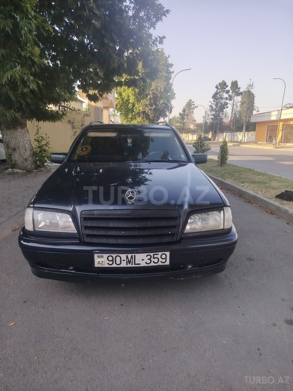 Mercedes C 180