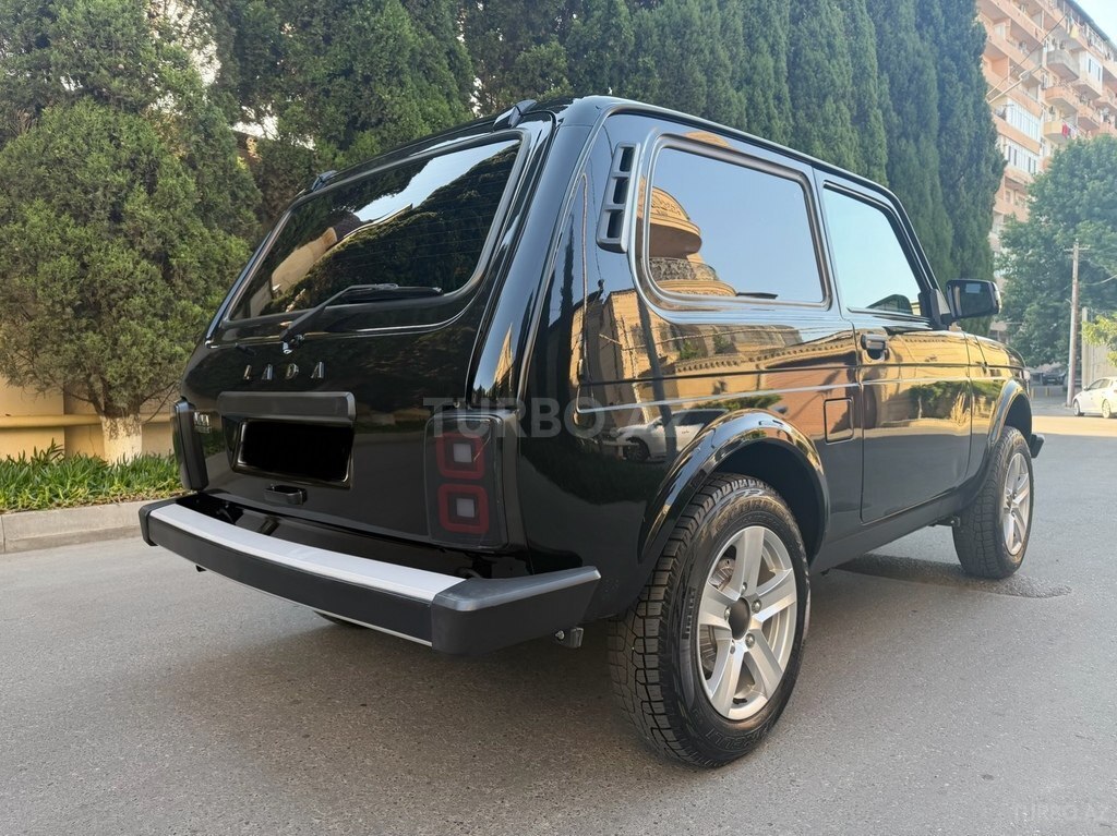 LADA (VAZ) Niva