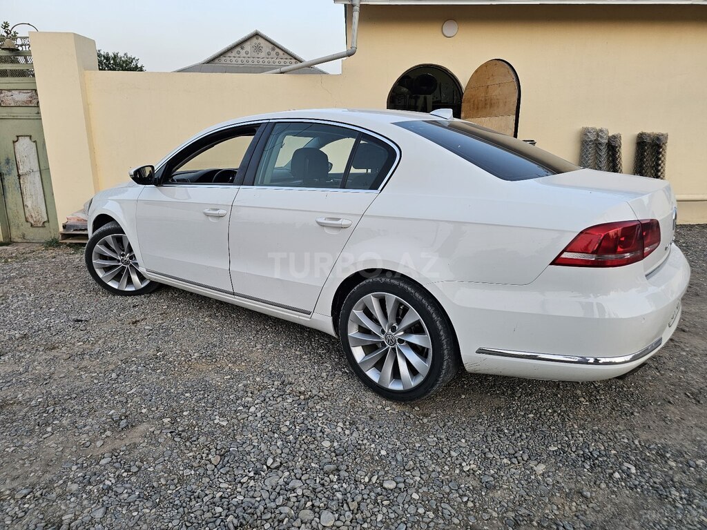 Volkswagen Passat