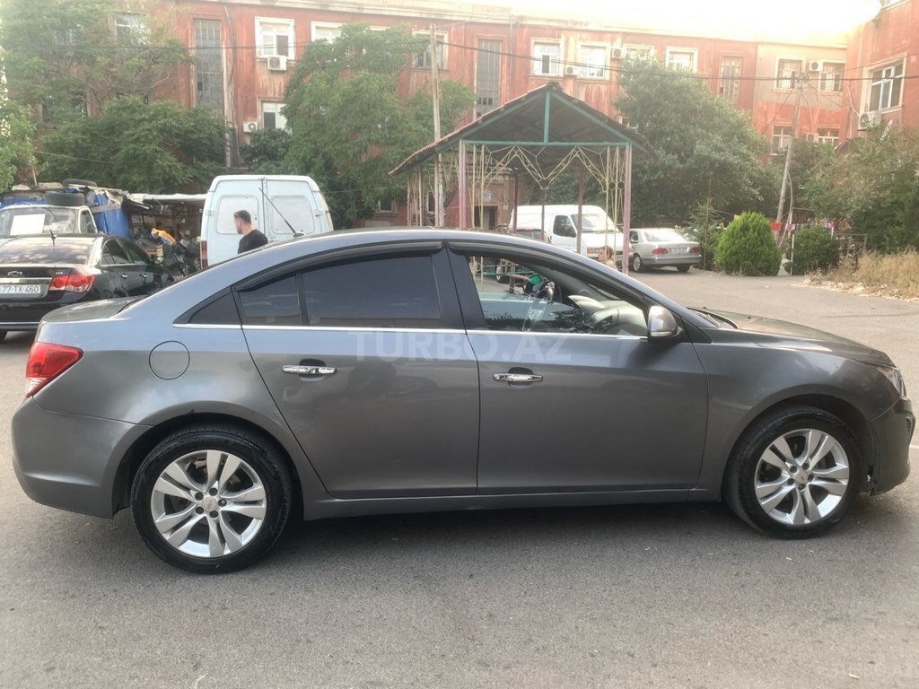 Chevrolet Cruze