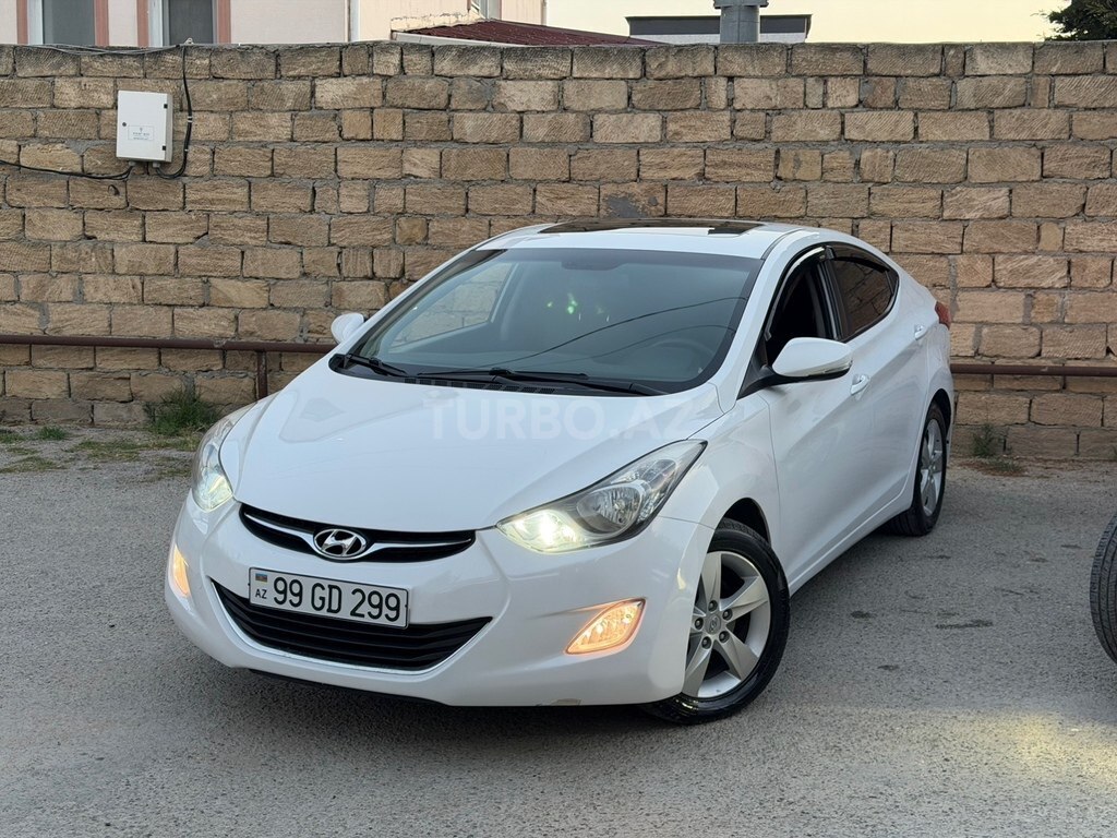 Hyundai Elantra