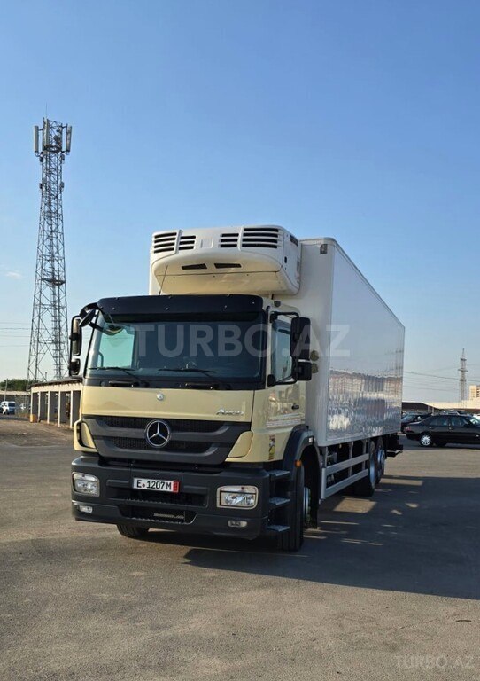 Mercedes Axor 2533