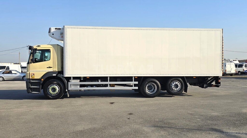 Mercedes Axor 2533