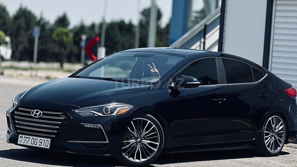 Hyundai Elantra