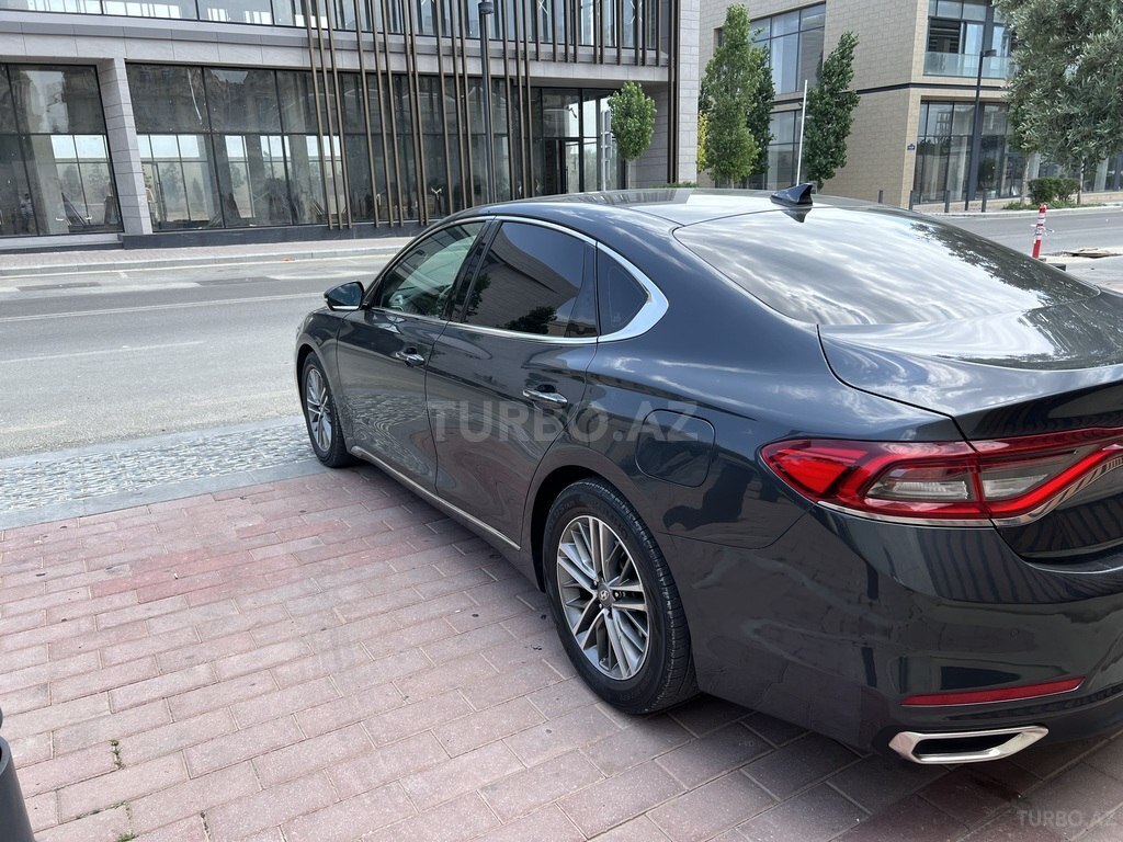 Hyundai Grandeur