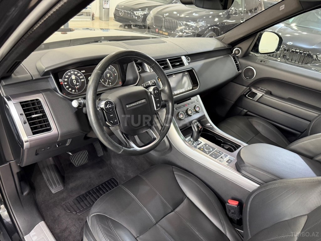 Land Rover RR Sport