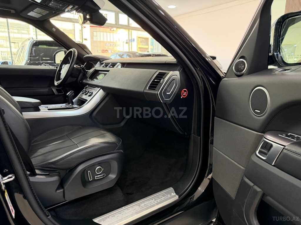 Land Rover RR Sport
