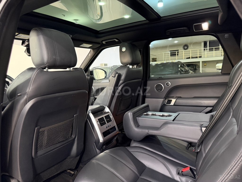 Land Rover RR Sport