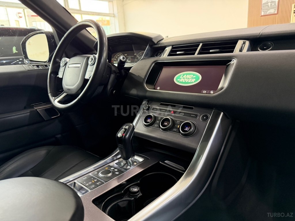 Land Rover RR Sport