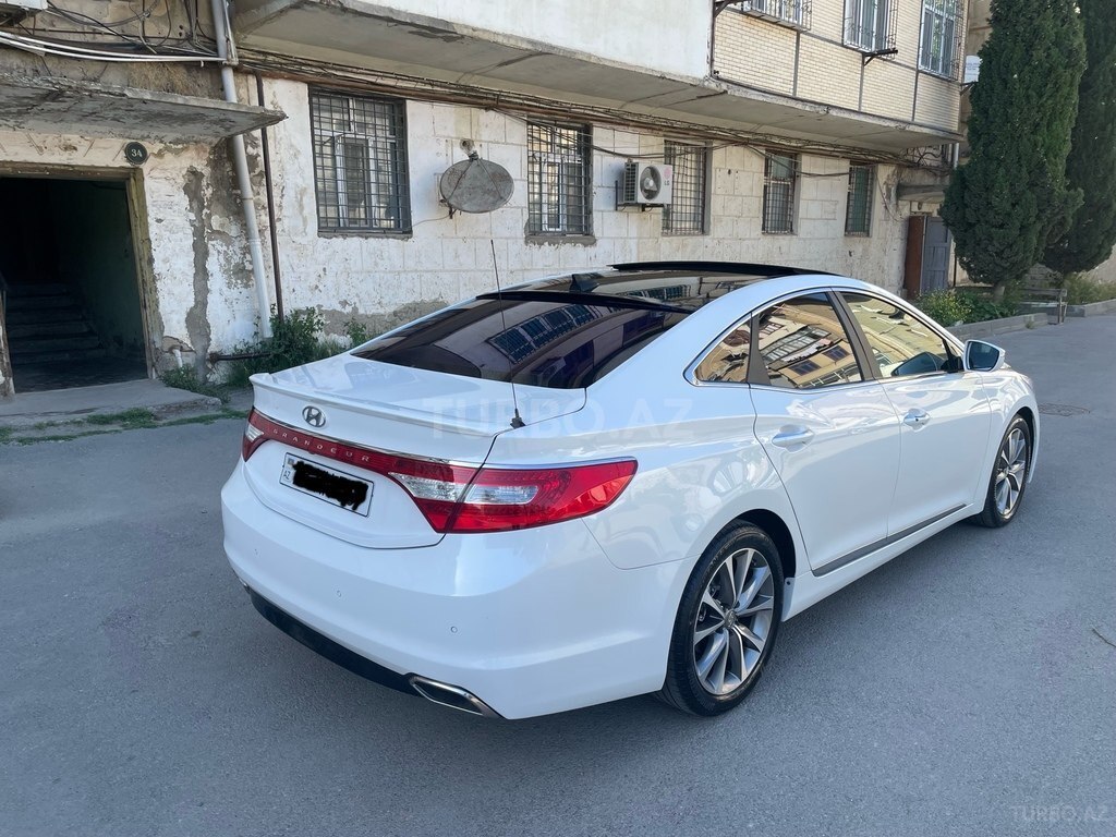 Hyundai Grandeur