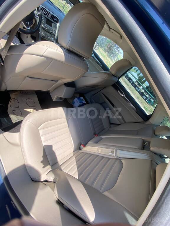 Ford Fusion (North America)