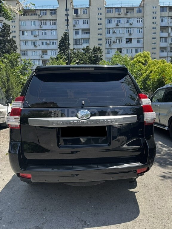 Toyota Land Cruiser Prado