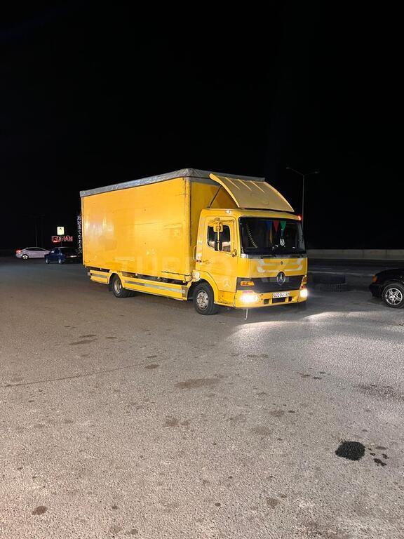 Mercedes Atego 815
