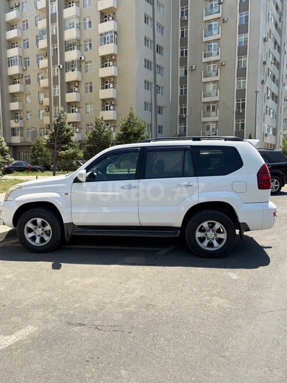 Toyota Land Cruiser Prado