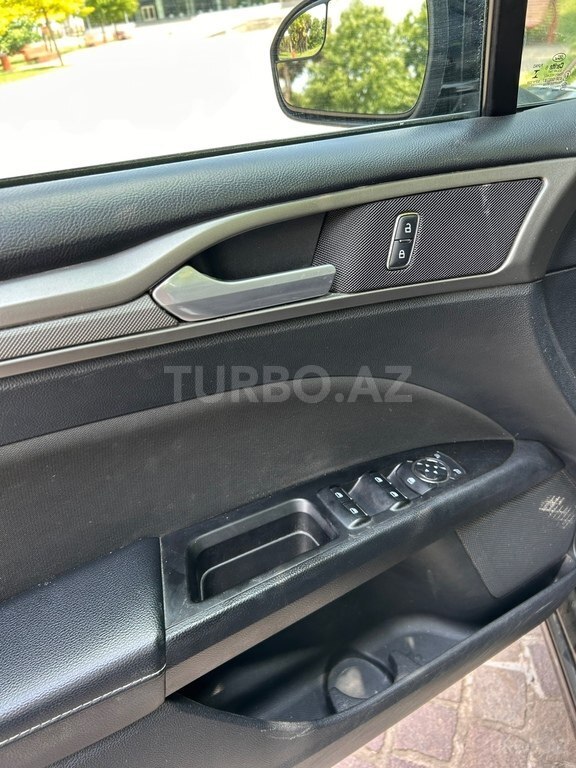 Ford Fusion (North America)