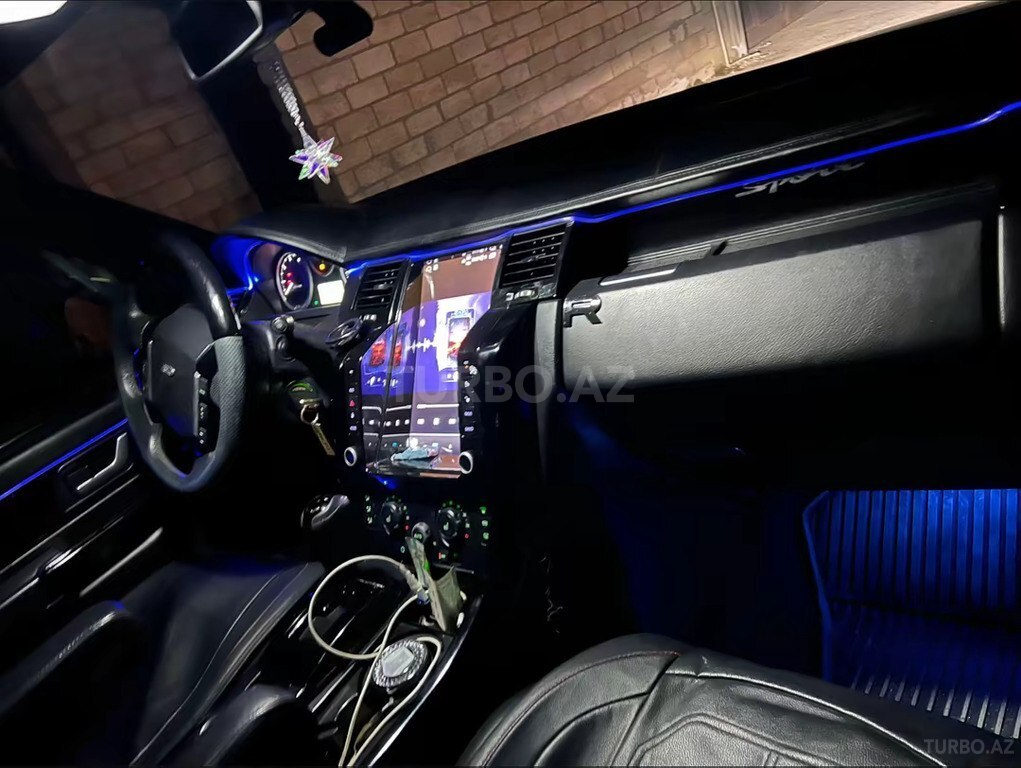 Land Rover RR Sport