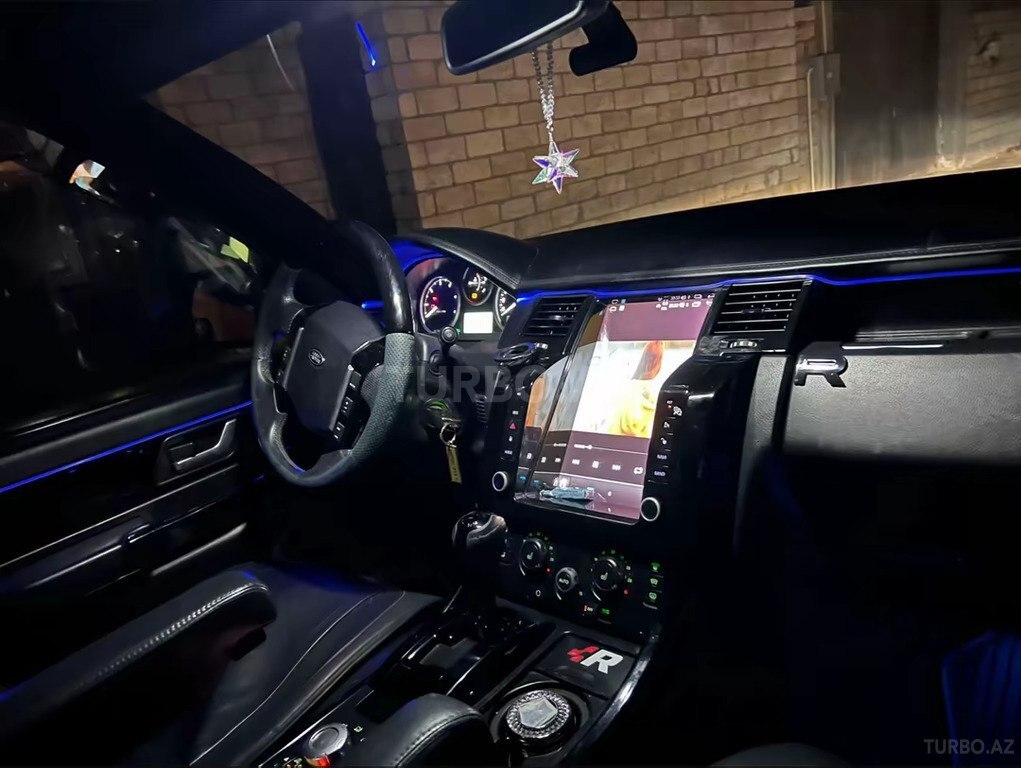 Land Rover RR Sport