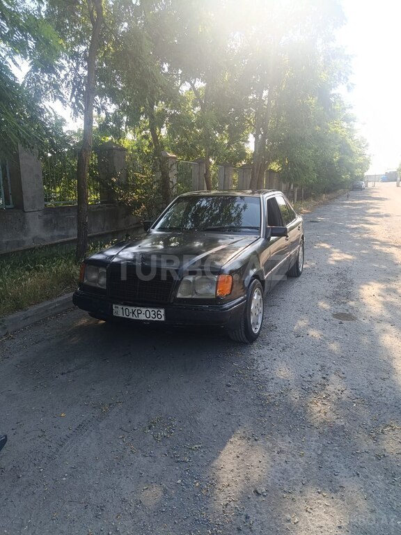 Mercedes 300 D 4MATIC