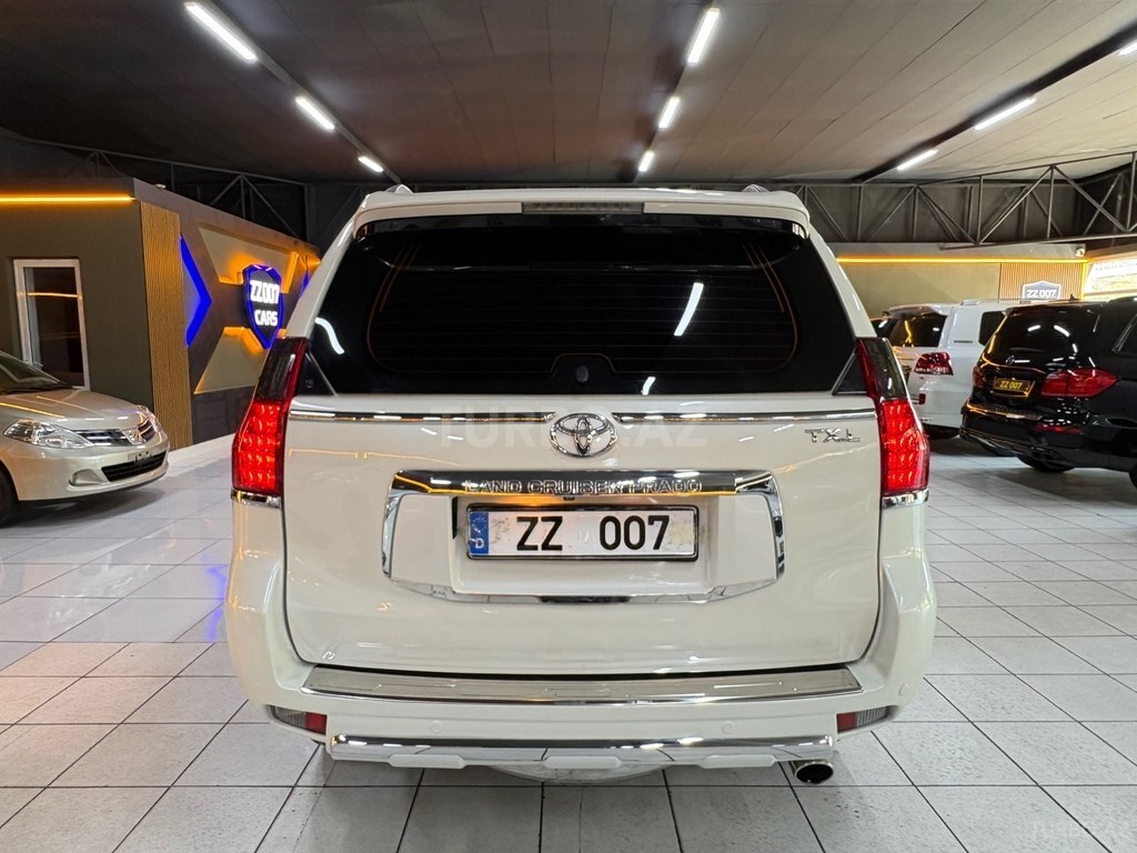 Toyota Land Cruiser Prado