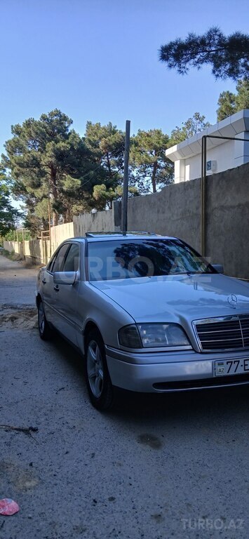 Mercedes C 220
