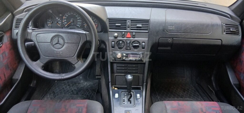 Mercedes C 220