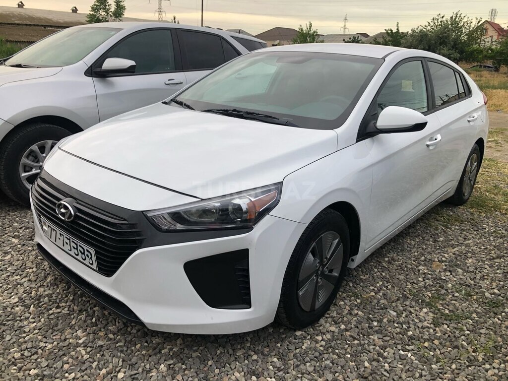 Hyundai IONIQ