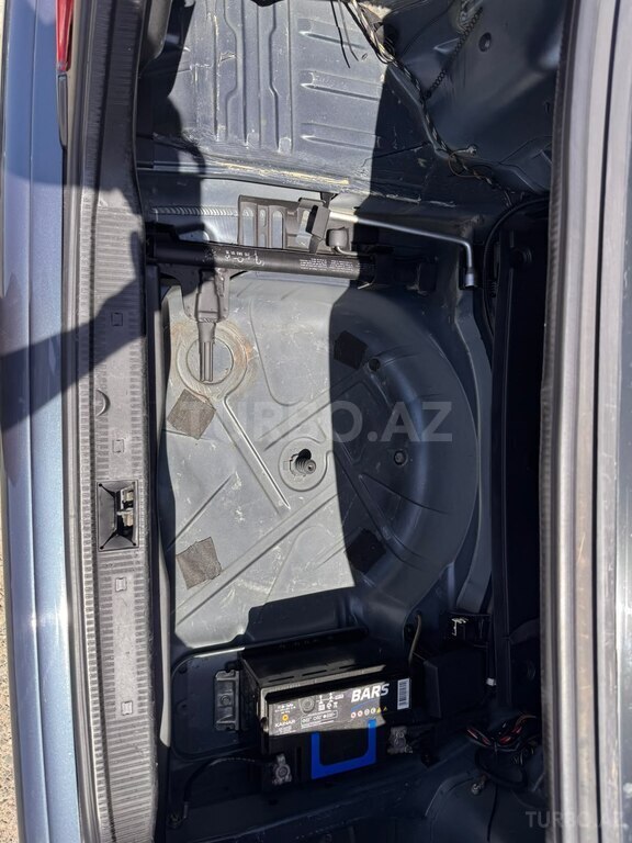 Mercedes C 200