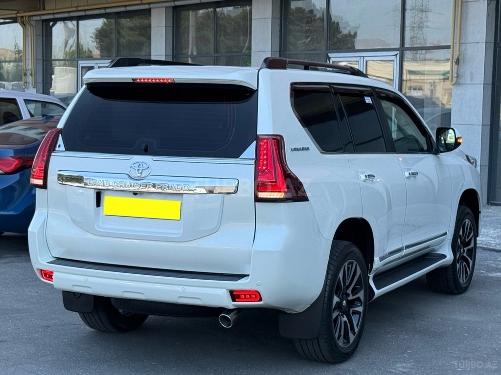 Toyota Land Cruiser Prado