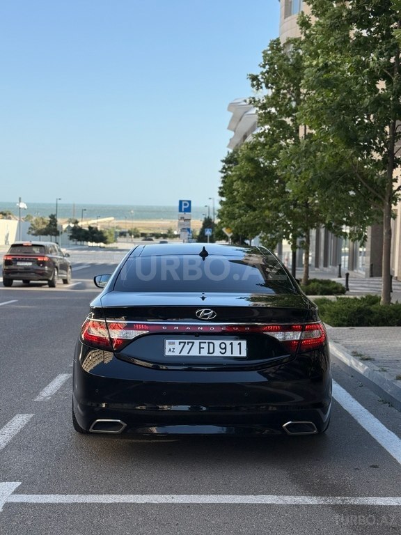 Hyundai Grandeur