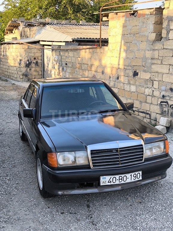 Mercedes 190