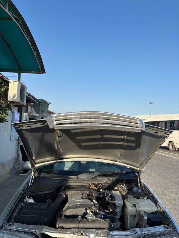 Mercedes C 180