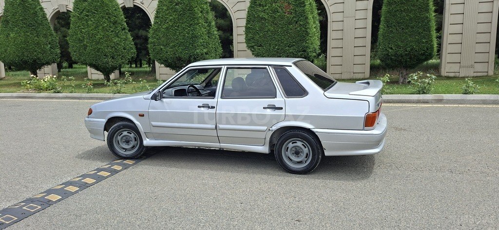 LADA (VAZ) 2115