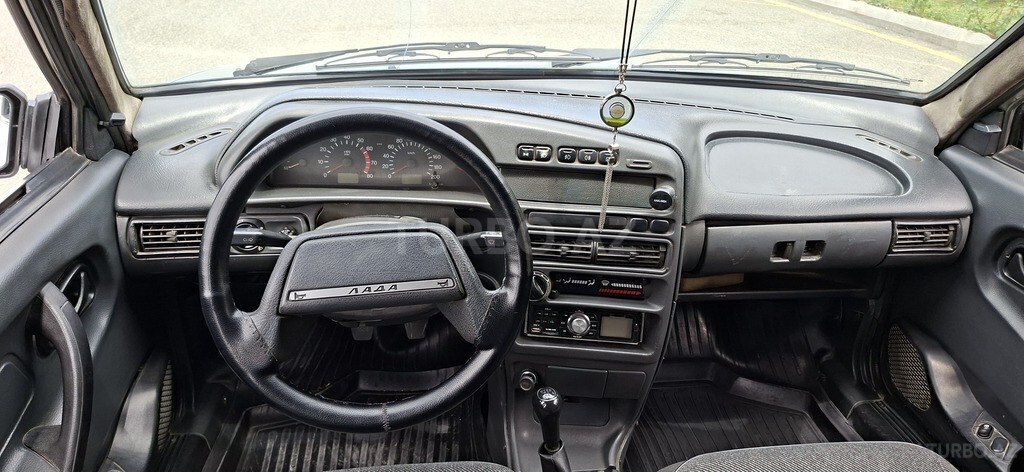 LADA (VAZ) 2115