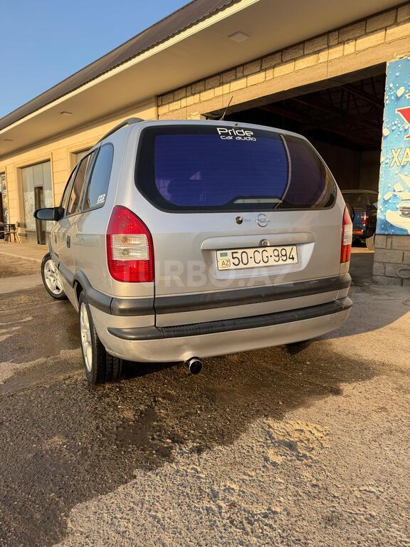 Opel Zafira