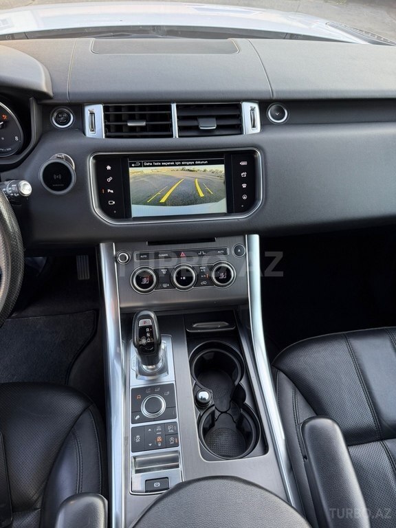 Land Rover RR Sport