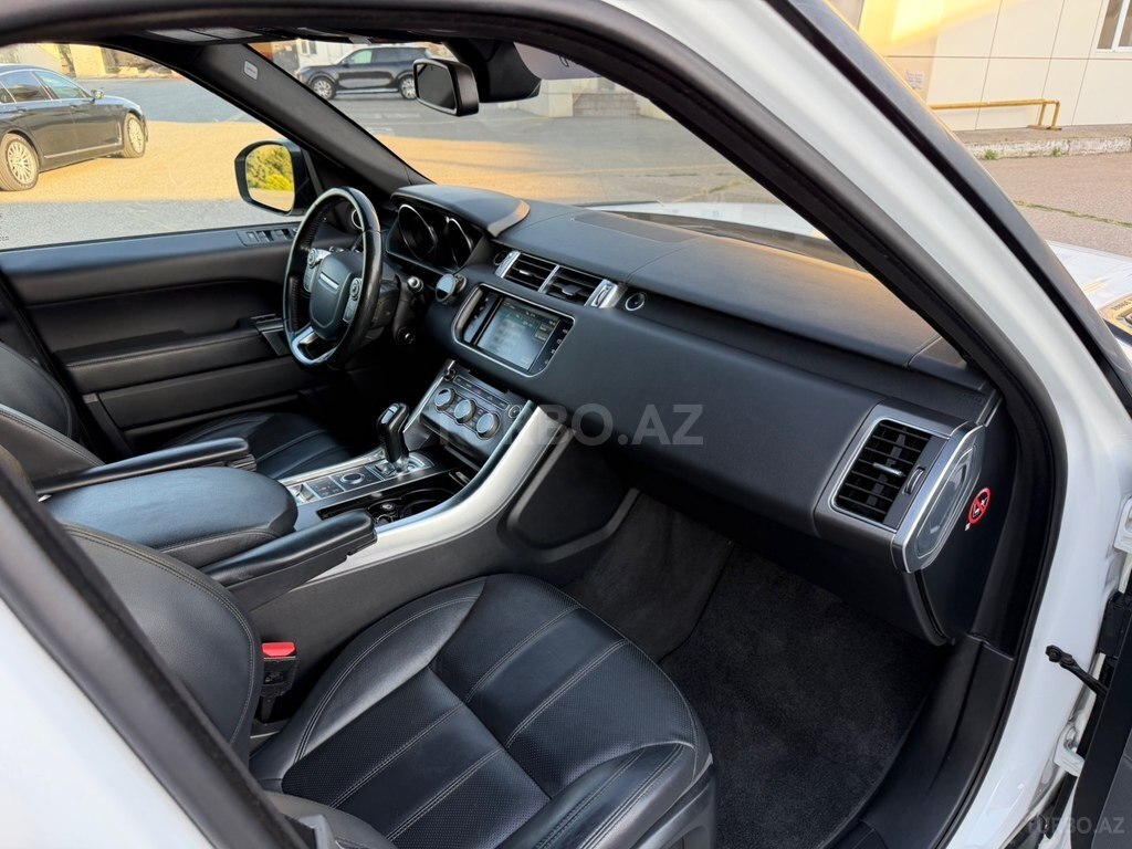 Land Rover RR Sport