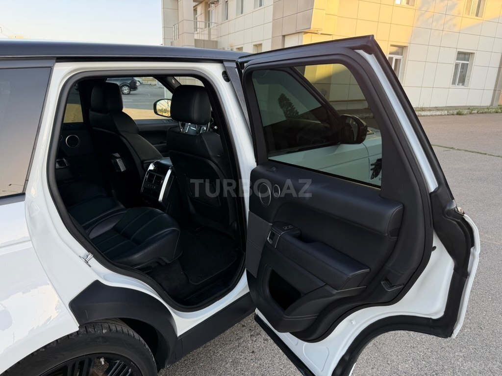 Land Rover RR Sport