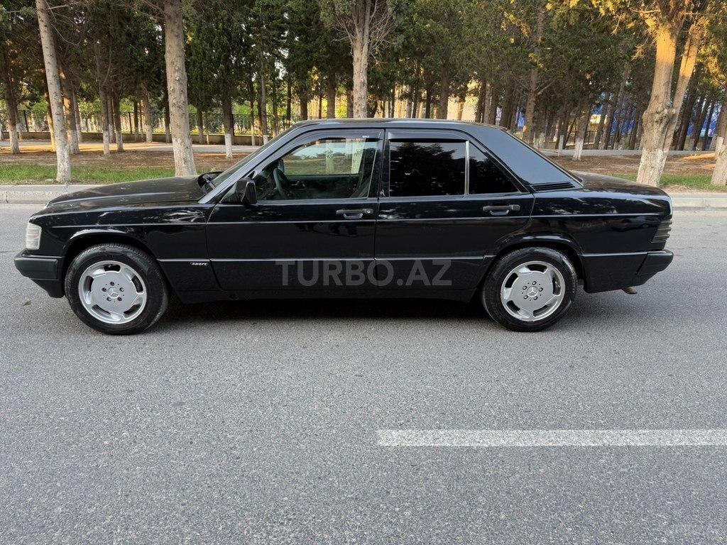 Mercedes 190