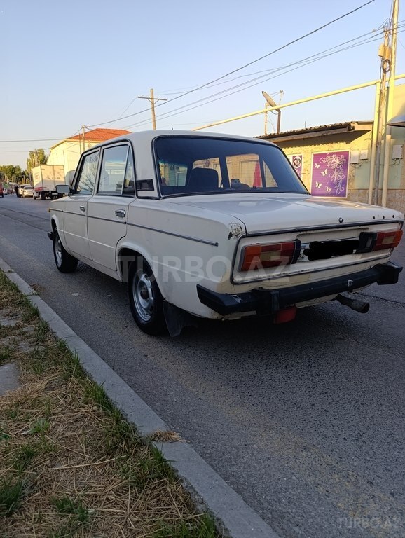 LADA (VAZ) 2106