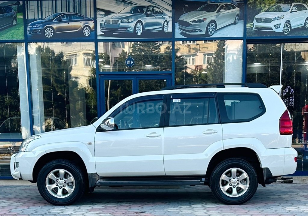Toyota Land Cruiser Prado