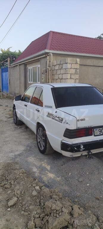 Mercedes 190