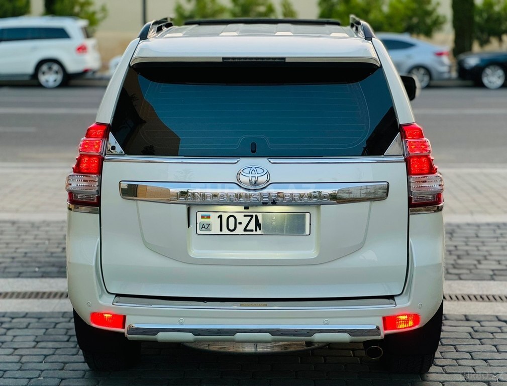 Toyota Land Cruiser Prado