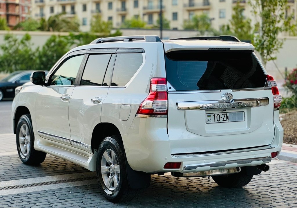 Toyota Land Cruiser Prado