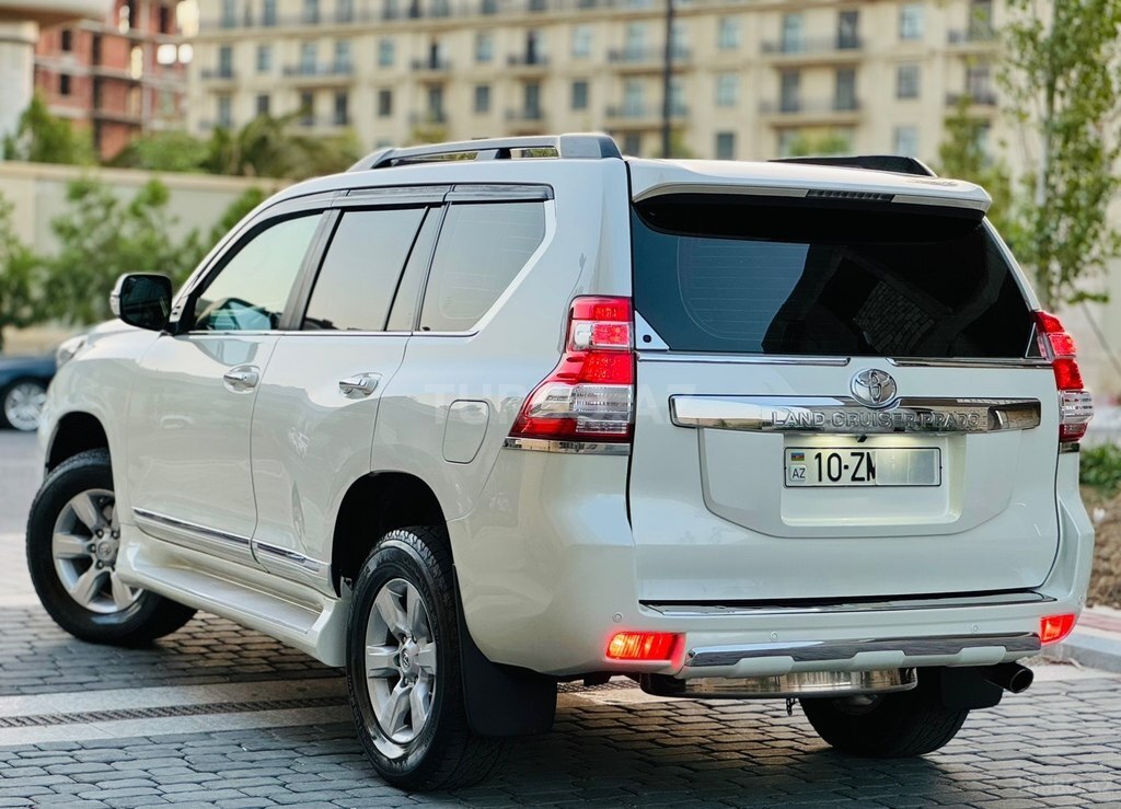 Toyota Land Cruiser Prado