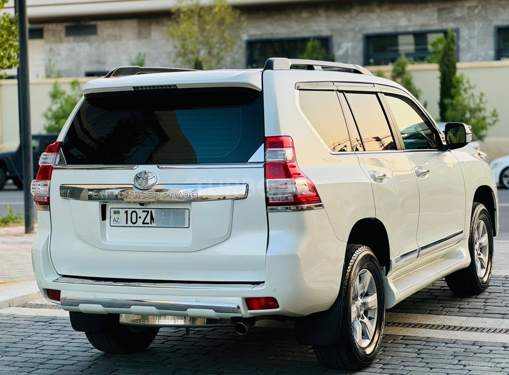 Toyota Land Cruiser Prado